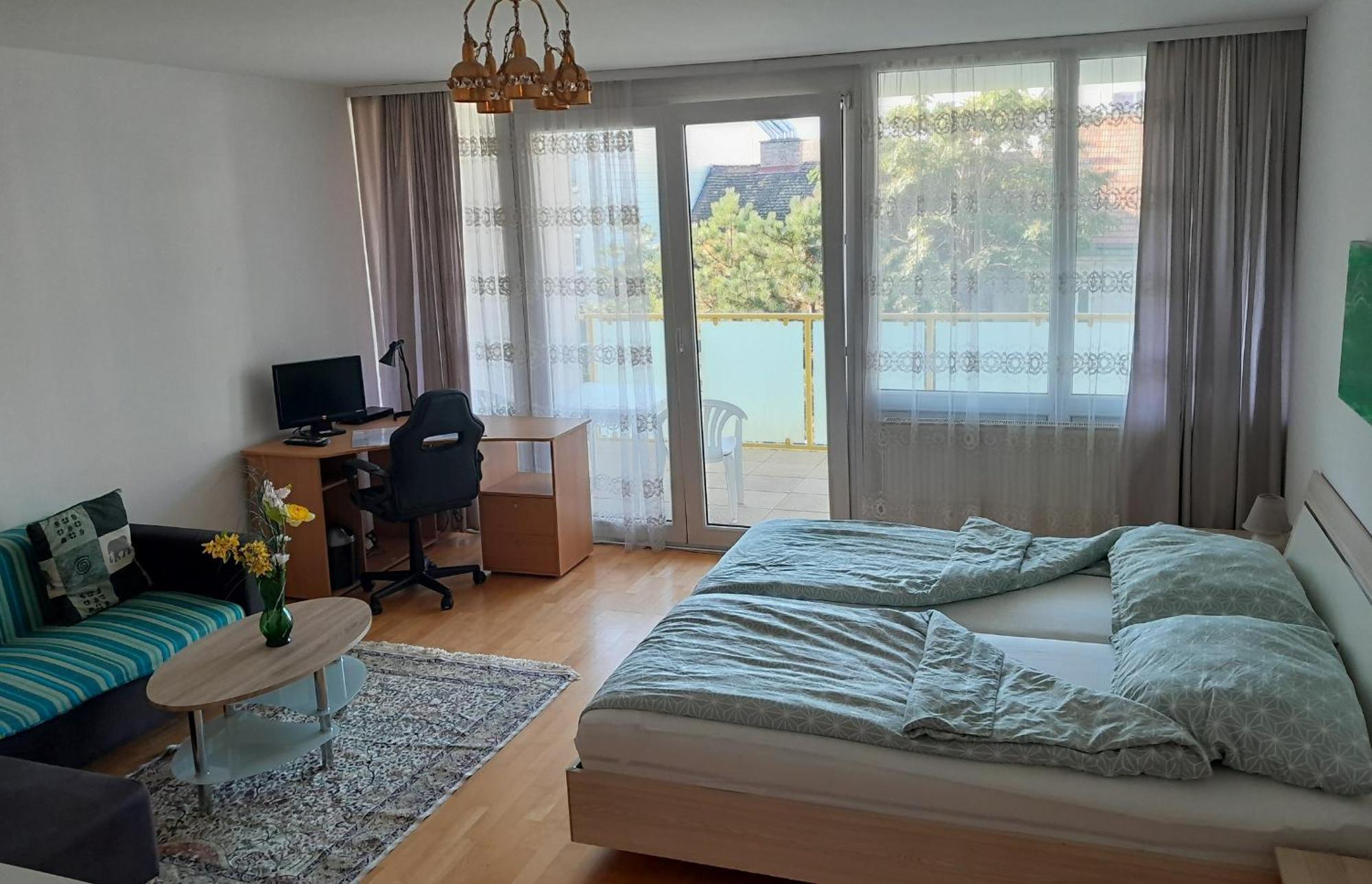 Serviced Apartment With Sunny Balcony فيينا المظهر الخارجي الصورة